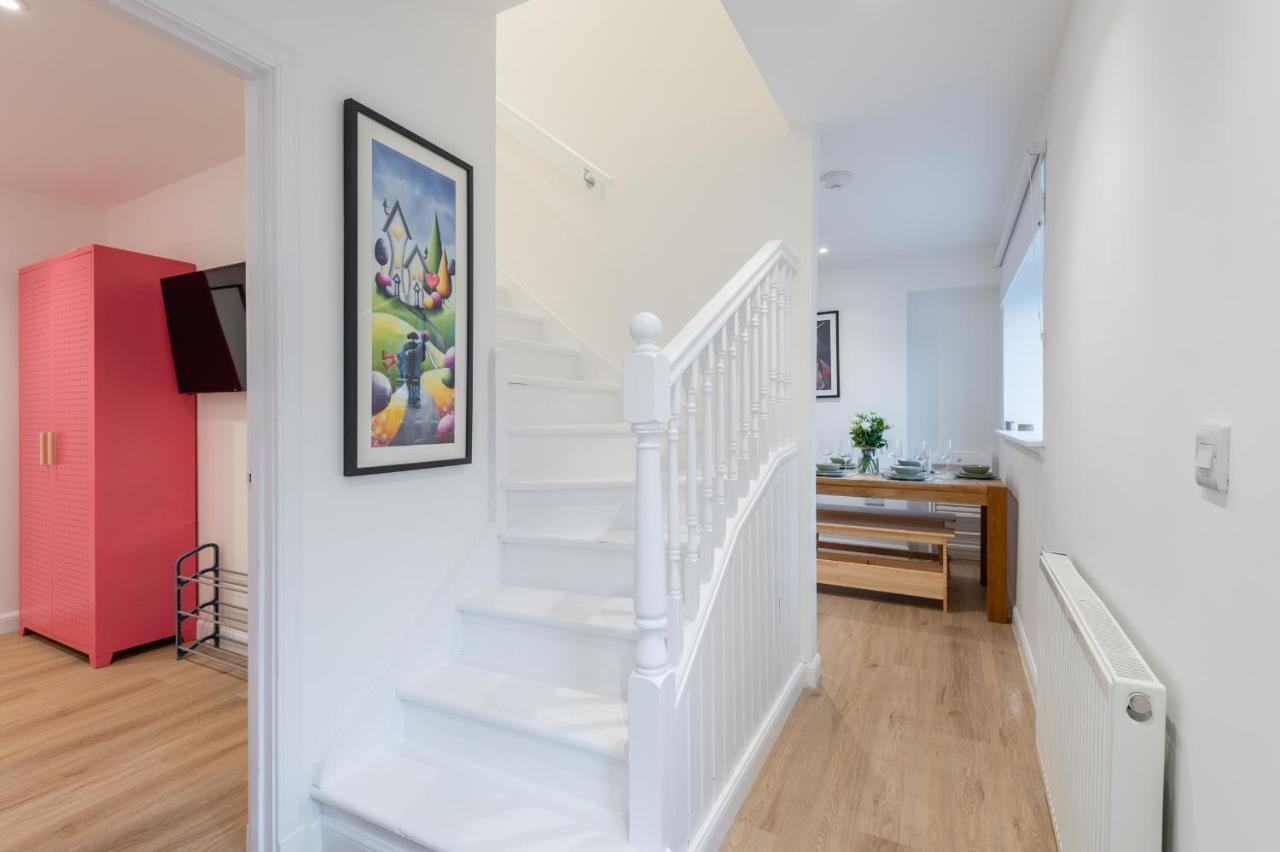 The Pinkish House - 4 Bed Home In The Town Centre Blairgowrie and Rattray Kültér fotó