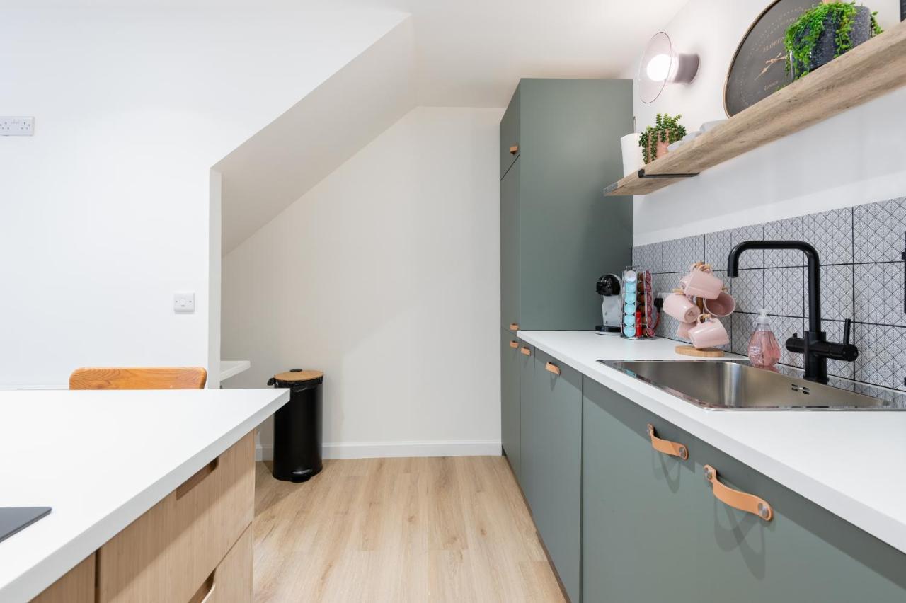 The Pinkish House - 4 Bed Home In The Town Centre Blairgowrie and Rattray Kültér fotó