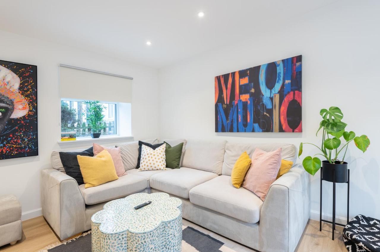 The Pinkish House - 4 Bed Home In The Town Centre Blairgowrie and Rattray Kültér fotó